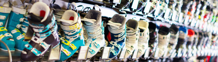 Ski Boots (Shutterstock, Iakov Filimonov)