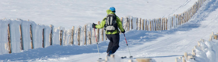 Skiing on Cairngorm Mountain (Shutterstock, Alexander Rochau)